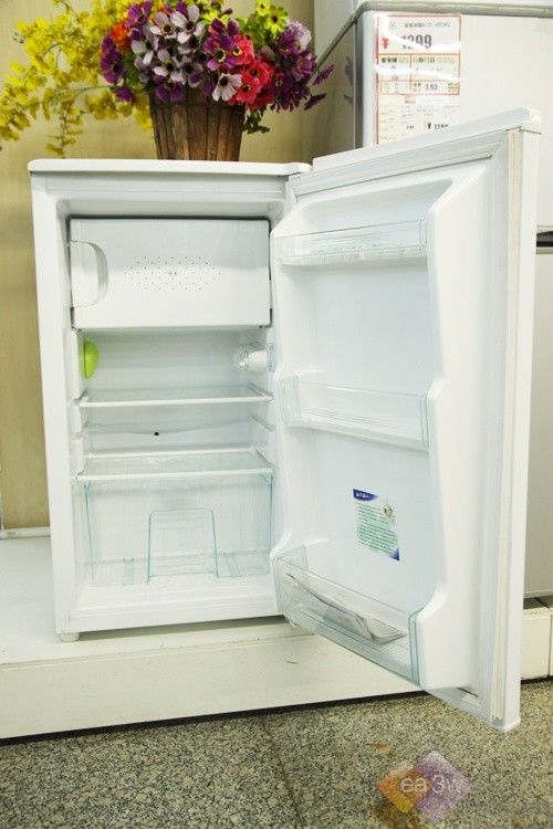 Mini冰箱受热捧 美菱鲜贝系列冰箱超实用 