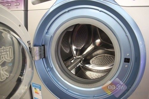 喷淋水循环 美的8kg容量节能洗衣机