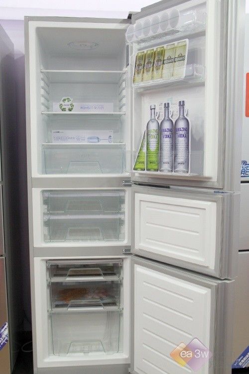节能家电持续火热 美的冰箱售价2899元 