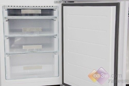 超级大冷冻力 海尔三门冰箱精品热销 