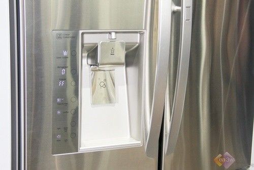 大容量冰箱风靡欧美 LG对开门高调展出 