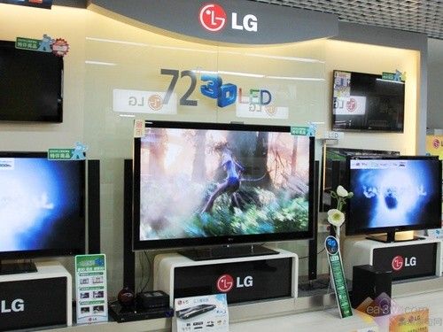 王者震撼！LG 72寸3DLED电视真机图赏
