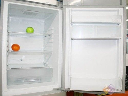 美的两门冰箱 缘何成国美超级麦霸？