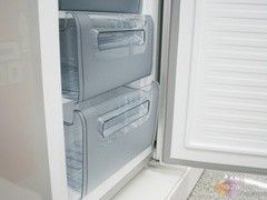 美菱新品冰箱惊现国美 三门创新设计