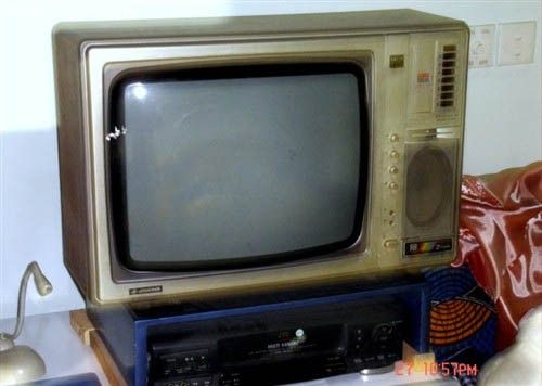 金星电视机彩色电视机时代的领路人_记忆中的