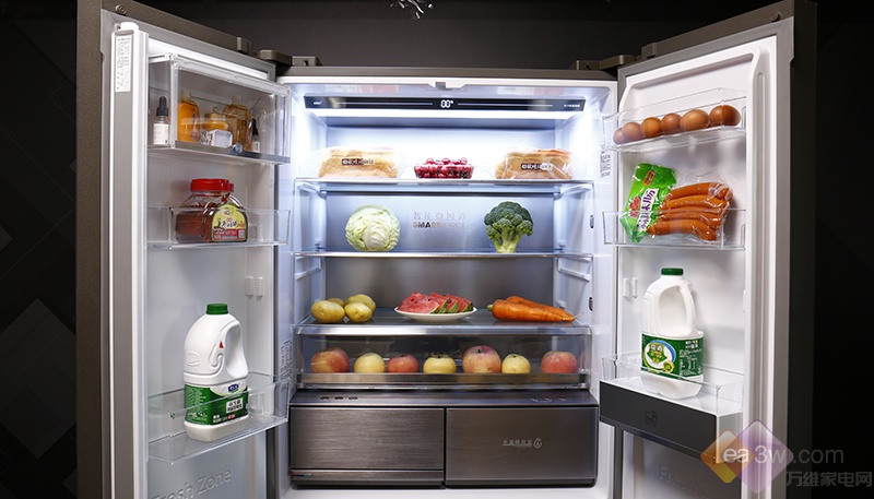首款全空间RFID食材管理冰箱深度评测：有眼睛、能交互、会思考，海信做到了！